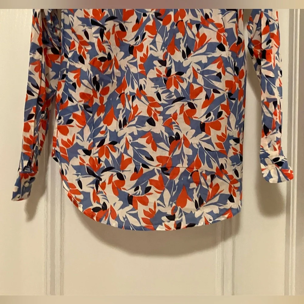 NWT Lauren Ralph Lauren Women’s Small Button Down Floral Shirt Blouse Red Blue - Picture 7 of 10